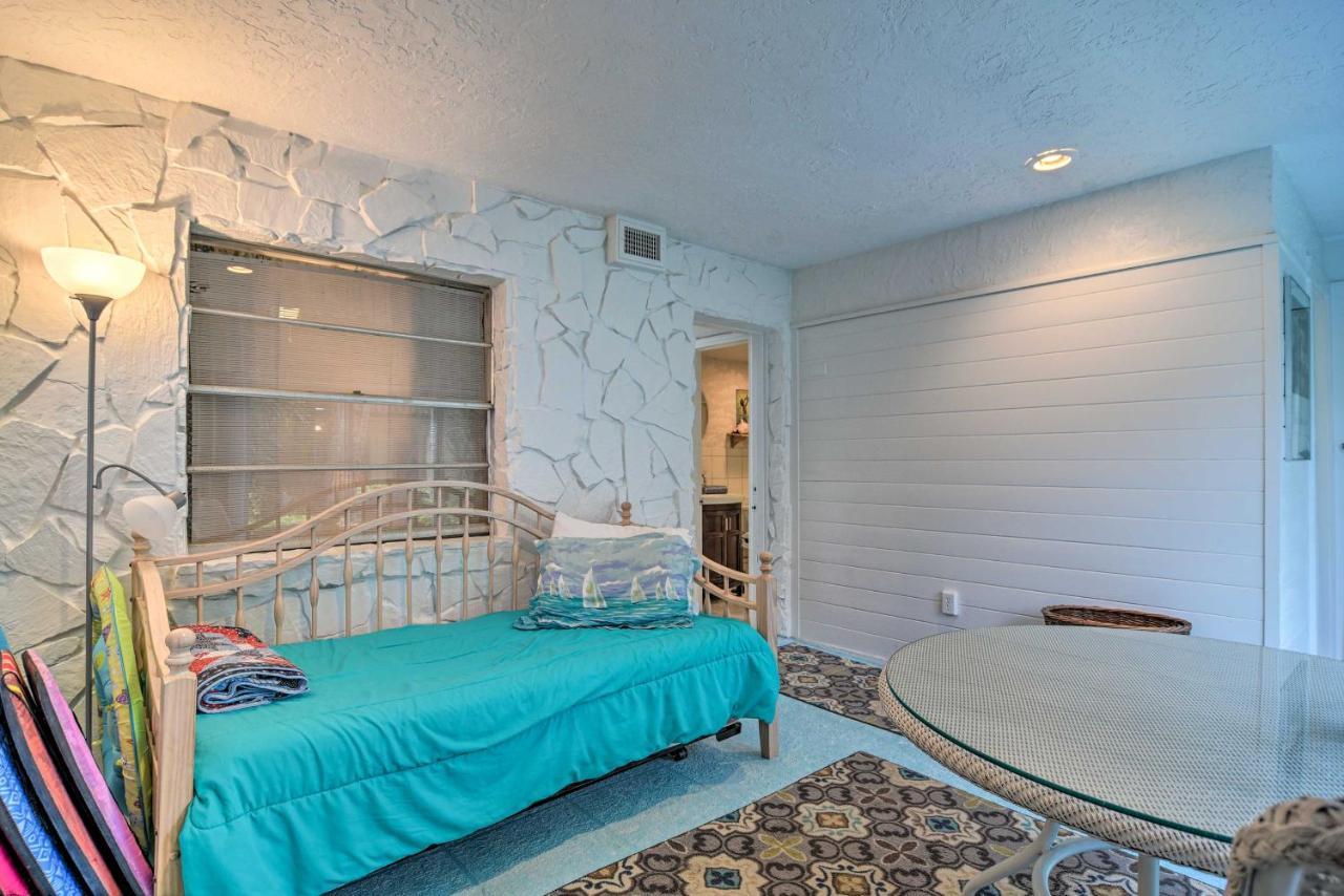 Breezy Belleair Beach Condo - 12 Steps To Shore! Clearwater Beach Exterior foto